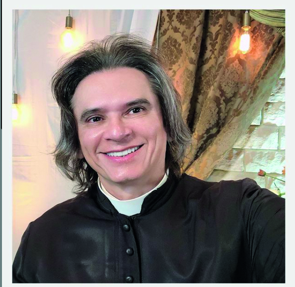 Padre Fábio Vieira, esponsável pela divulgação da devoção a Carlo Acutis no Brasil